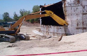 Démolition de constructions métalliques par grignotage
